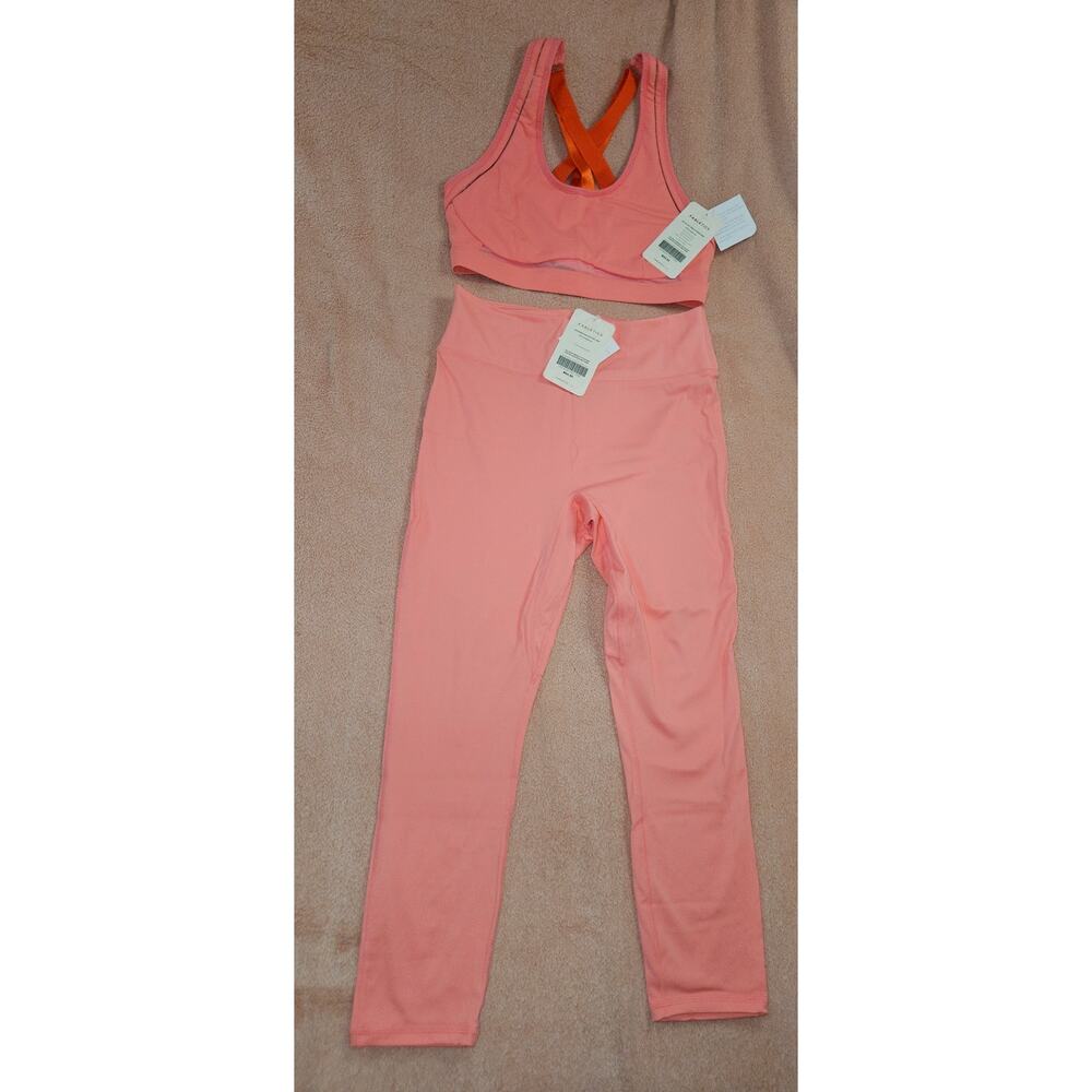 Fabletics Motion365 High-Waisted Capri Leggings & Belle High-Impact Bra NWT W L